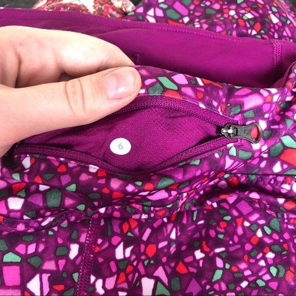 Lululemon Paradise Camo Real Quick Crop Leggings Size 6 - Picture 12 of 16